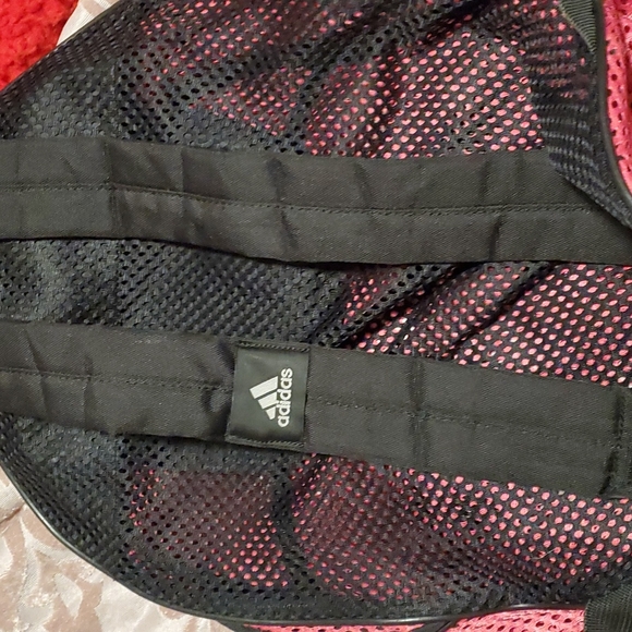 Large Pink mesh Adidas backpack - Picture 5 of 5